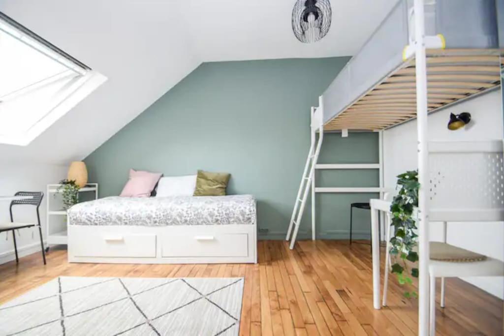 Disponible - Appartement Entier - 10Mn Rer B Aeroport Cdg - Paris Gare Du Nord, T11 Express, Le Bourget, Tout Equipe, Netflix Gratuit, 3 Personnes, 4Eme Etage, Escaliers, Parc Des Expositions, Parking Rue Gratuit Apres 19H دْراسي المظهر الخارجي الصورة