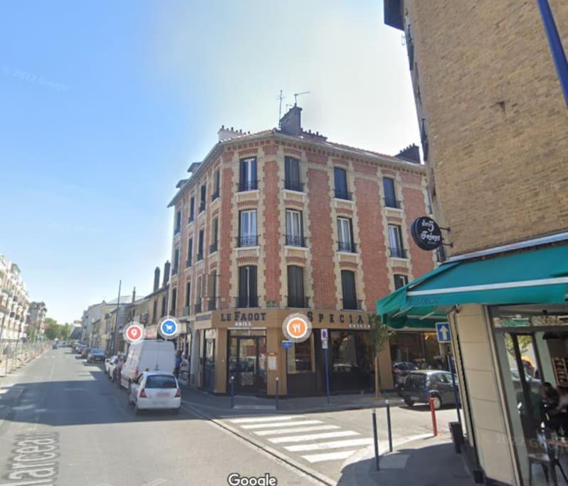 Disponible - Appartement Entier - 10Mn Rer B Aeroport Cdg - Paris Gare Du Nord, T11 Express, Le Bourget, Tout Equipe, Netflix Gratuit, 3 Personnes, 4Eme Etage, Escaliers, Parc Des Expositions, Parking Rue Gratuit Apres 19H دْراسي المظهر الخارجي الصورة